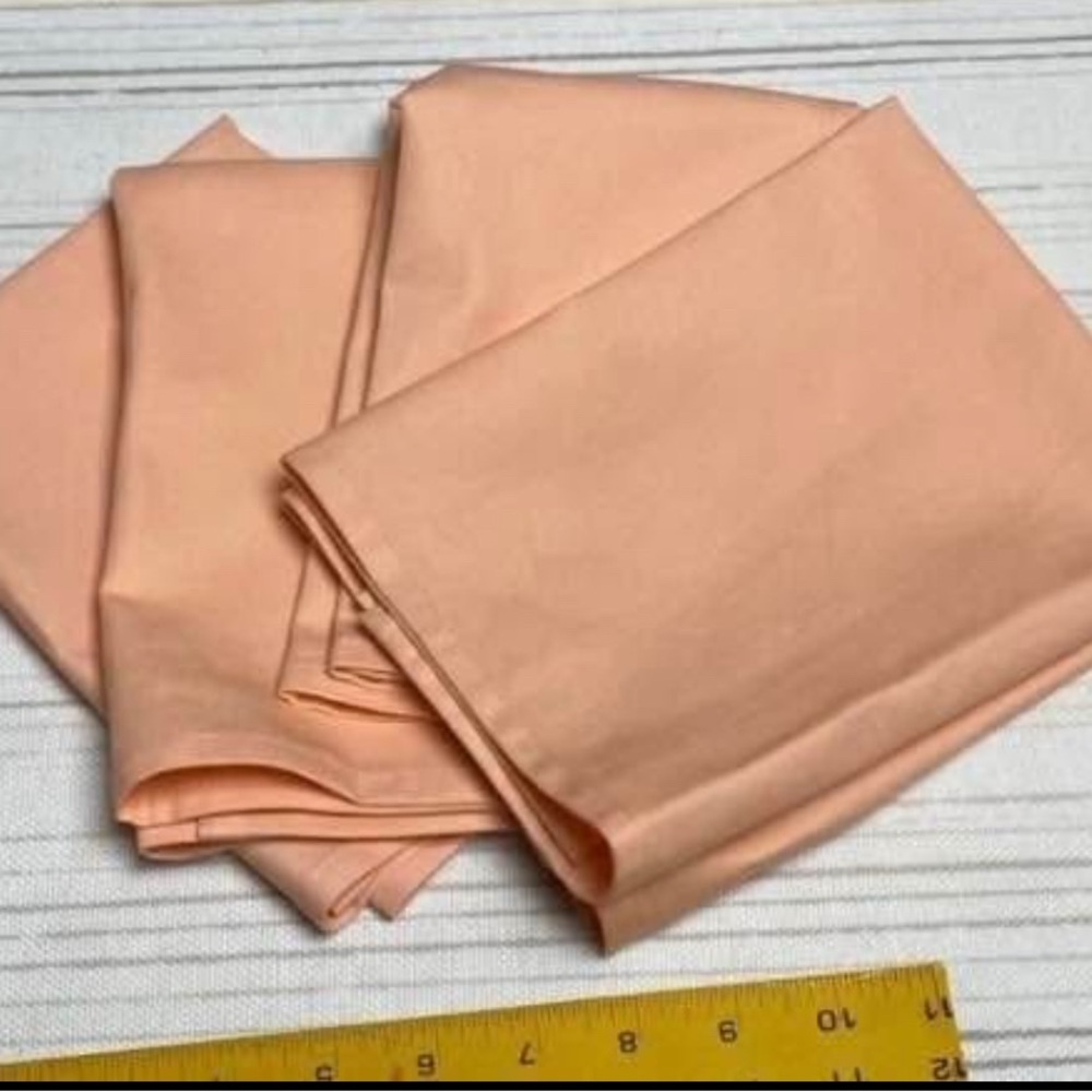 Cloth napkins set of 4 (new)